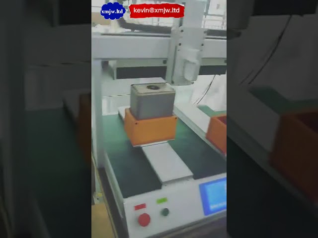 آلة CNC أوتوماتيكية لتعبئة السوائل وتوزيع الغراء بدقة عالية