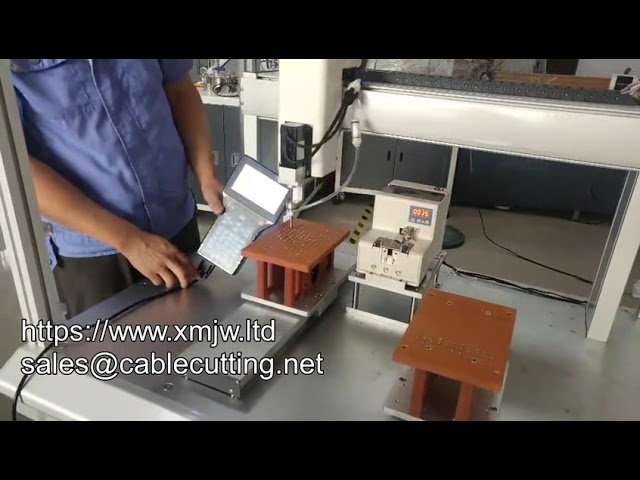 ماكينة ربط البراغي الذكية 6331 بنظام مؤازر كبير - ماكينة تثبيت أرضية أوتوماتيكية للصناعة