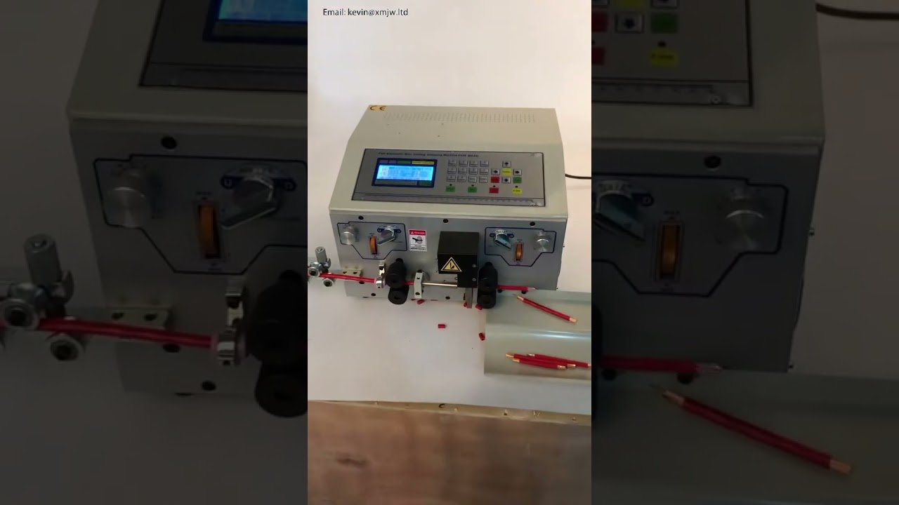 آلة تجريد الأسلاك الأوتوماتيكية SWT508MAX - قطع الكابلات وعزل وتجعيد من 0 مم بدقة كمبيوتر
